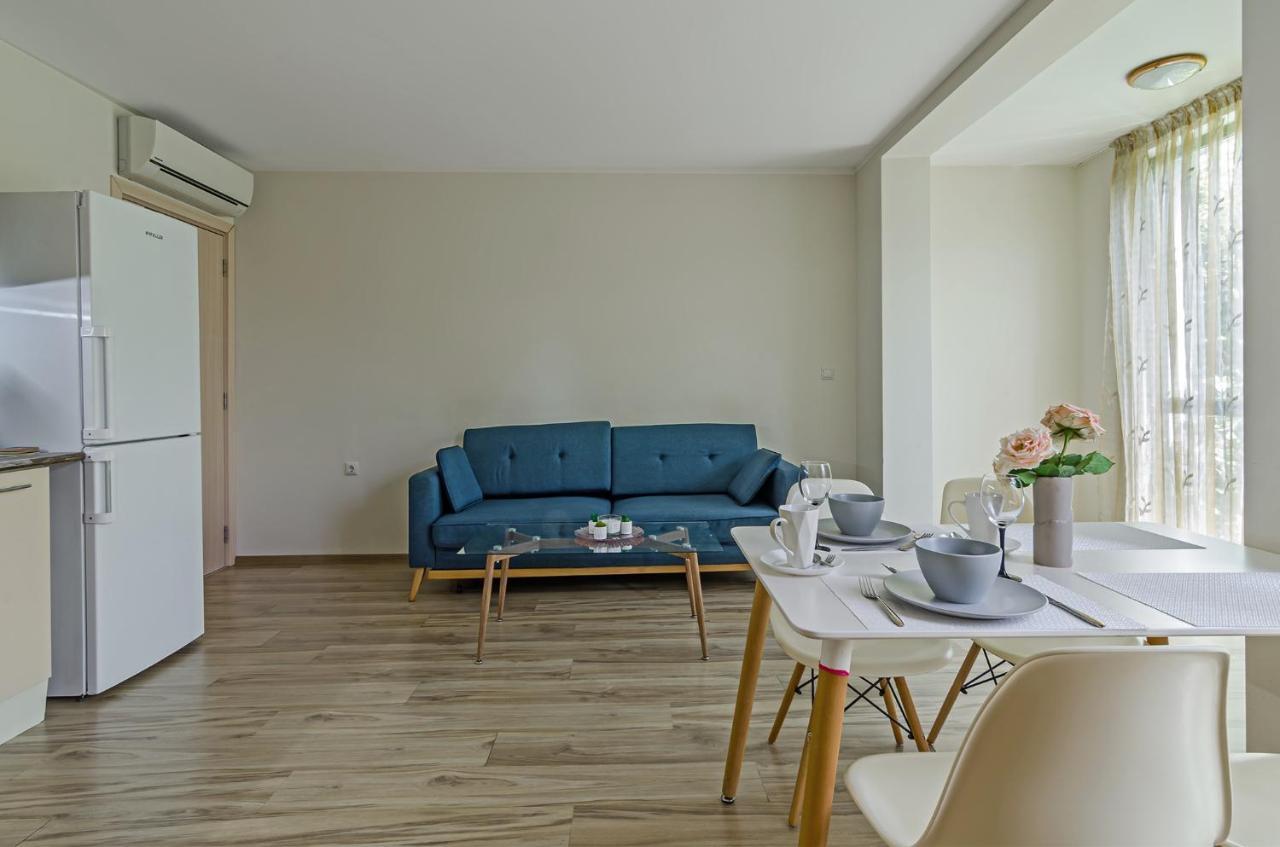Garden Palace Apartment Varna Exterior foto